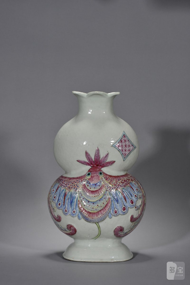 清道光 粉彩花鸟蝙蝠纹葫芦扁瓶 - 图2